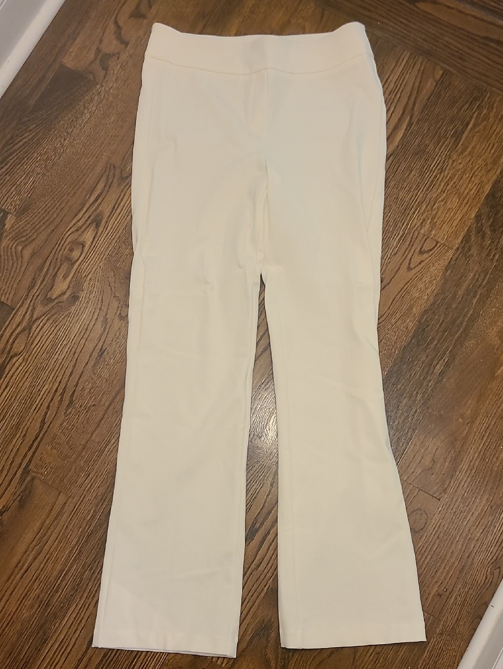 Jones New York Cream Boot Cut Ponte Pants